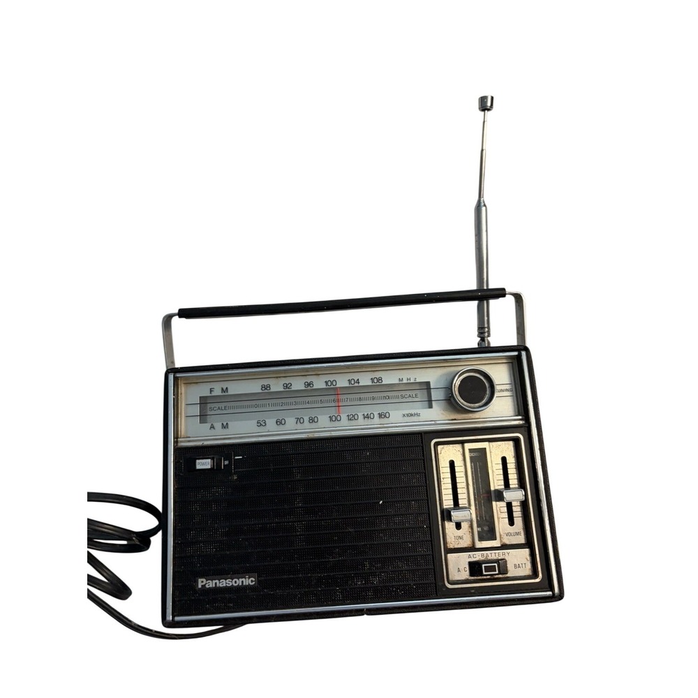 Panasonic Portable Radio RF-933 Vintage Black AM FM Telescopic Antenna 1970s MCM